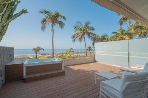 Suite con vistas al mar del hotel Bull Costa Canaria and Spa - Adults Only. Foto 2