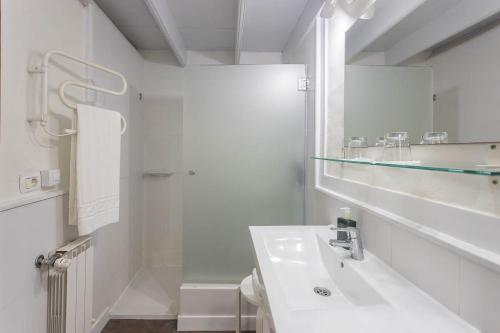 Habitación Doble Superior del hotel Las Calas. Foto 2