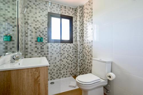 Habitación Doble con balcón - 2 camas del hotel Bandama Golf. Foto 10