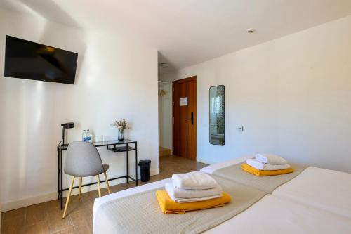 Habitación Doble con balcón - 2 camas del hotel Bandama Golf. Foto 19