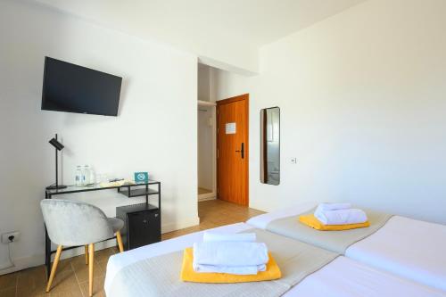 Habitación Doble Económica con bañera del hotel Bandama Golf. Foto 4