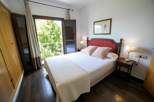 Habitación Doble Deluxe del hotel Villa Turistica De Bubion. Foto 9