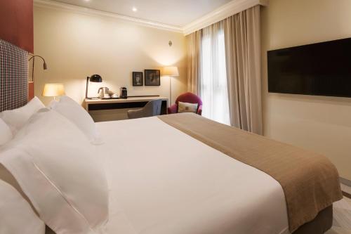 Suite Junior del hotel Vincci Albayzin. Foto 5