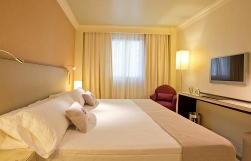 Habitación Doble Económica del hotel Vincci Albayzin. Foto 11