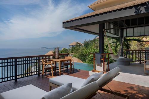Villa con piscina frente al mar - Cama extragrande del hotel Banyan Tree Cabo Marques. Foto 1