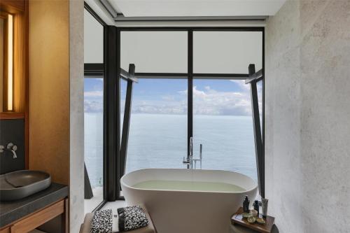 Villa con piscina frente al mar - Cama extragrande del hotel Banyan Tree Cabo Marques. Foto 5