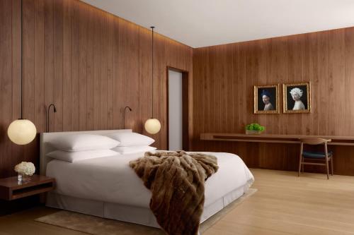 Suite Berners Corner King del hotel The London Edition. Foto 2