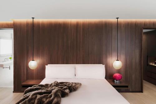 Suite Berners Corner King del hotel The London Edition. Foto 1