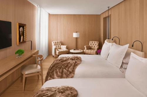 Habitación Loft del hotel The London Edition. Foto 3