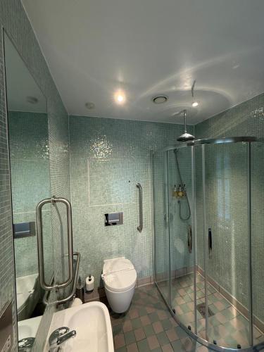 Habitación Doble Estándar del hotel Leicester House. Foto 1