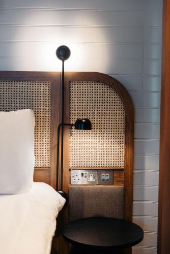 Suite Karl Marx del hotel Leicester House. Foto 6