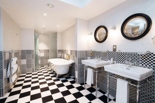 Suite Johann Strauss del hotel Leicester House. Foto 10