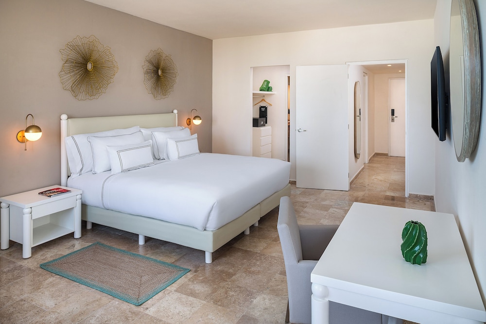 Melia Suite Vista Jardín con Balcón del hotel Melia Casa Maya Cancun All Inclusive. Foto 1