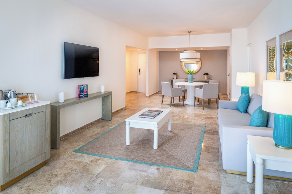 Melia Suite Vista Jardín con Balcón del hotel Melia Casa Maya Cancun All Inclusive. Foto 2