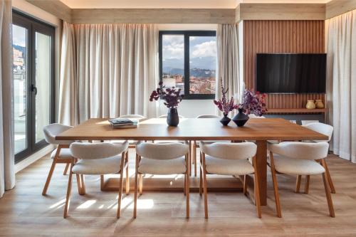 Suite Principal The Level del hotel Melia Granada. Foto 12