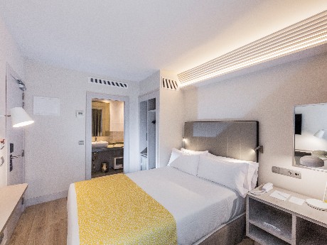 Habitación individual del hotel Catalonia Granada