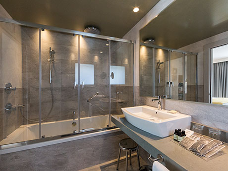 Habitación doble Balcón o Terraza Superior del hotel Catalonia Granada