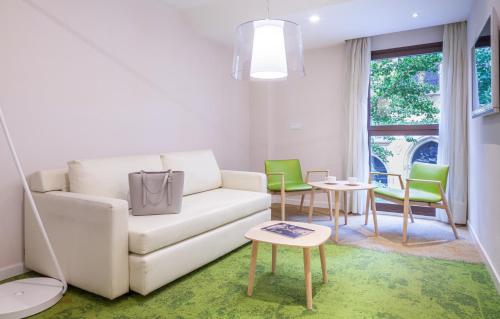 Suite Junior Familiar del hotel Macià Granada Five Senses Rooms and Suites. Foto 17