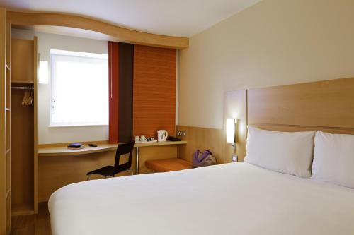 Habitación Doble del hotel Ibis London Shepherds Bush - Hammersmith. Foto 8