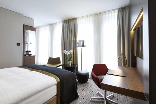 Habitación Grand Deluxe del hotel Steigenberger Am Kanzleramt. Foto 2