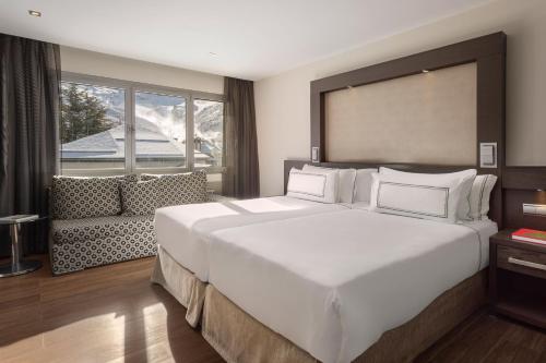 Habitación Premium del hotel Melia Sol Y Nieve. Foto 2