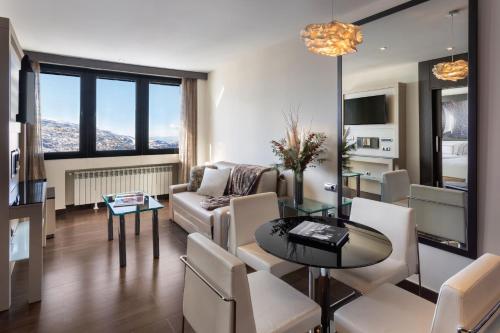 Suite - The Level del hotel Melia Sol Y Nieve. Foto 4