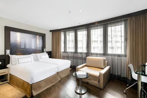Habitación Deluxe The Level del hotel Melia Sol Y Nieve. Foto 1