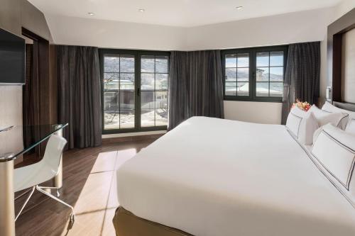 Suite Grand The Level del hotel Melia Sol Y Nieve. Foto 2