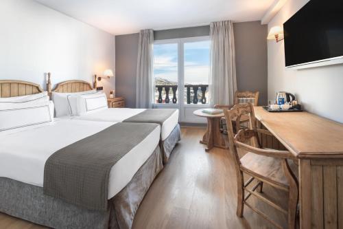 Habitación Melia con vistas a la montaña del hotel Melia Sierra Nevada. Foto 3