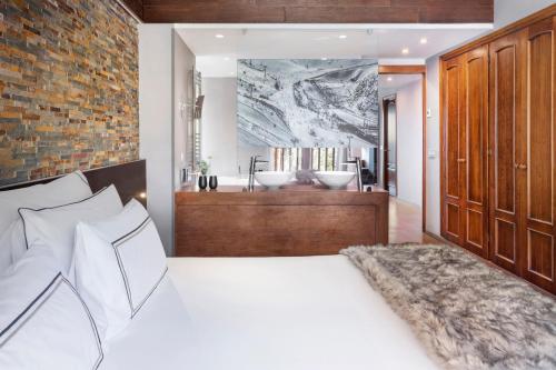 Suite Grand The Level del hotel Melia Sierra Nevada. Foto 1