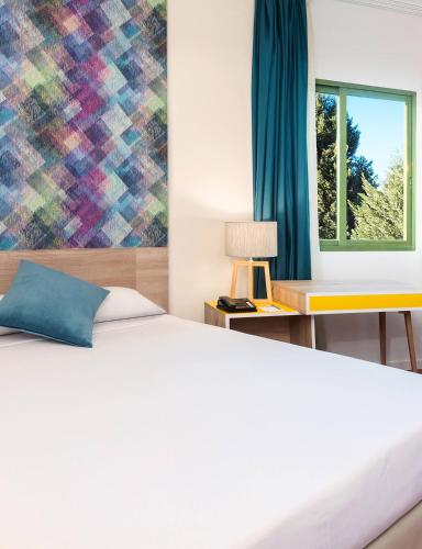 Habitación Individual del hotel Guadalajara and Conference Center Affiliated By Meliá. Foto 2