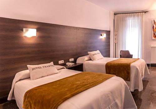 Habitación Doble Estándar - 2 camas del hotel Txartel