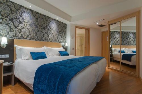 Habitación Doble - 2 camas del hotel Sercotel Codina. Foto 1