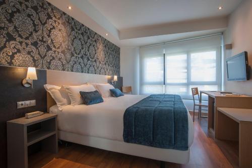 Habitación Doble del hotel Sercotel Codina. Foto 1