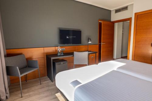 Habitación Deluxe del hotel Eurostars Amara. Foto 2