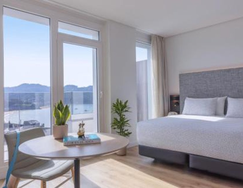 El loft con terraza y espacio adicional del hotel Innside San Sebastián Orly