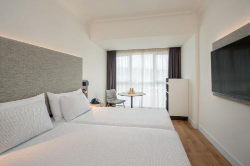 Innside Communicated Rooms del hotel Innside San Sebastián Orly. Foto 4