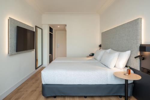 Habitación doble Comunicada Vista ciudad 2 Camas individuales 1 Cama doble Normal del hotel Innside San Sebastián Orly