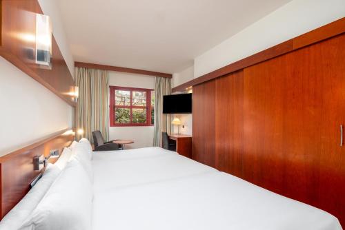 Habitación Doble con cama supletoria - 1 o 2 camas del hotel Senator Huelva