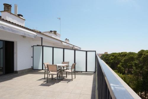 Suite con terraza del hotel Pedro I de Aragon. Foto 10
