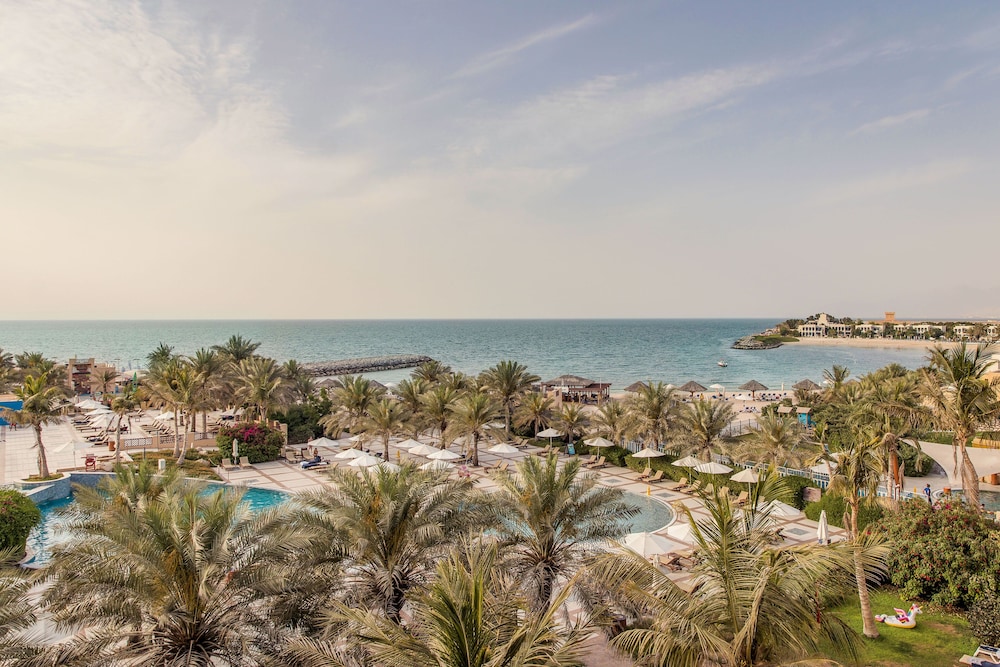 Habitación Familiar con vistas al mar del hotel Rixos Al Mairid Ras Al Khaimah. Foto 1