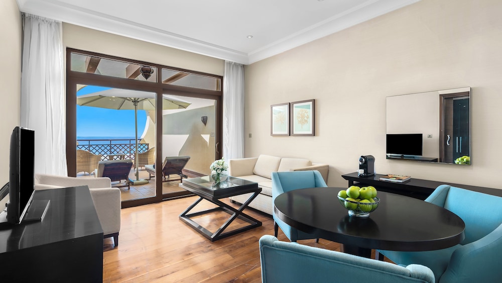 Suite Deluxe de dos dormitorios del hotel Rixos Al Mairid Ras Al Khaimah. Foto 2