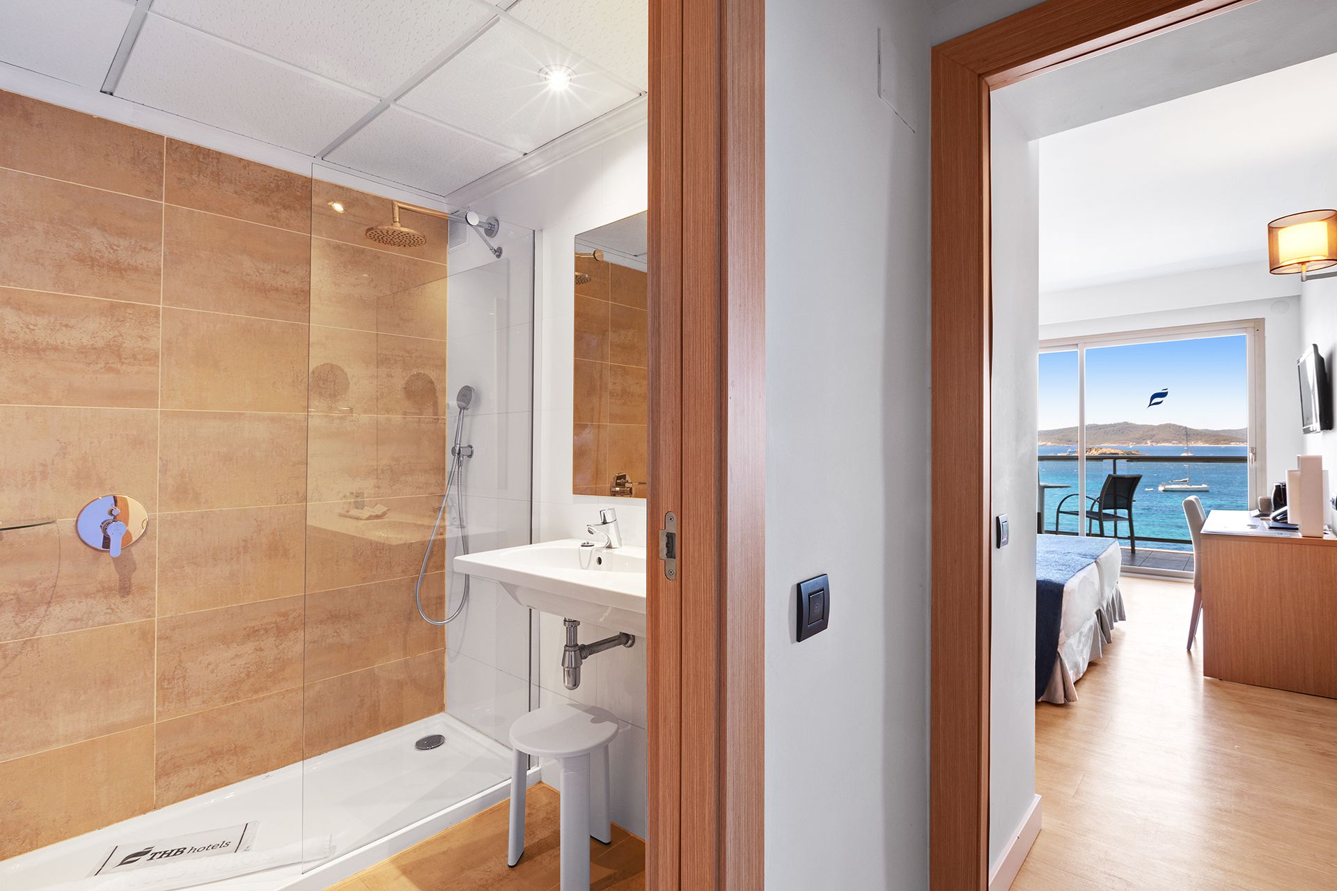 Habitación doble vista mar del hotel Thb Los Molinos - Adults Only. Foto 3