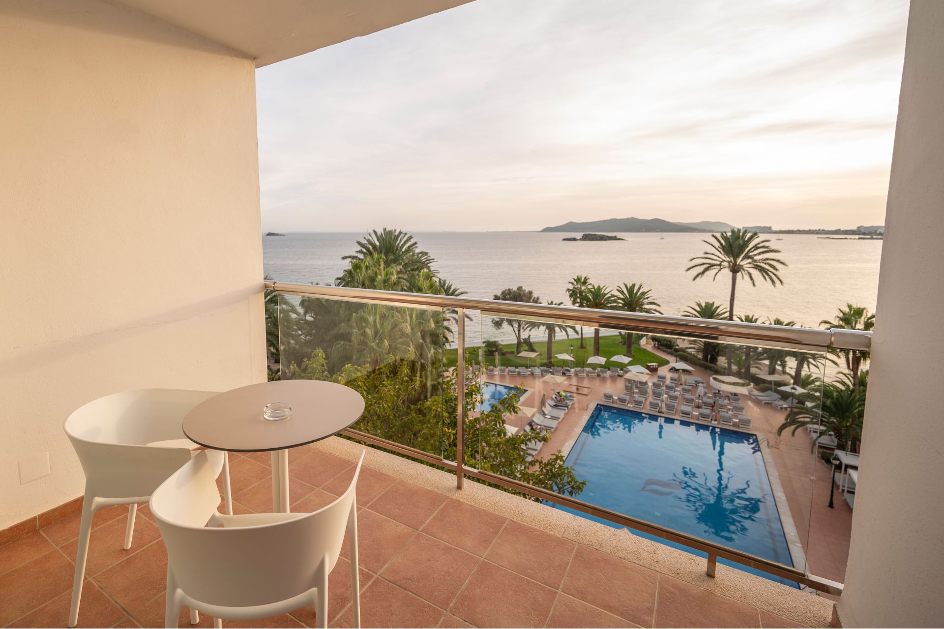 Habitación doble vista mar del hotel Thb Los Molinos - Adults Only. Foto 5