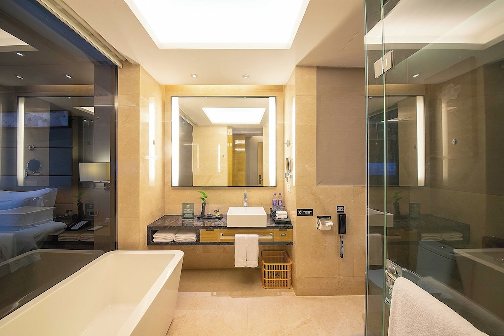 HABITACIÓN SUPERIOR, 1 cama King size, Balcón Privado del hotel Pullman Foshan Shunde. Foto 5