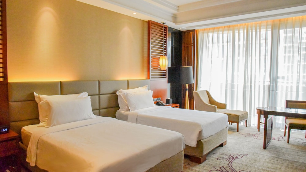 HABITACIÓN DELUXE, 2 Camas Individuales, Balcón Privado del hotel Pullman Foshan Shunde. Foto 1