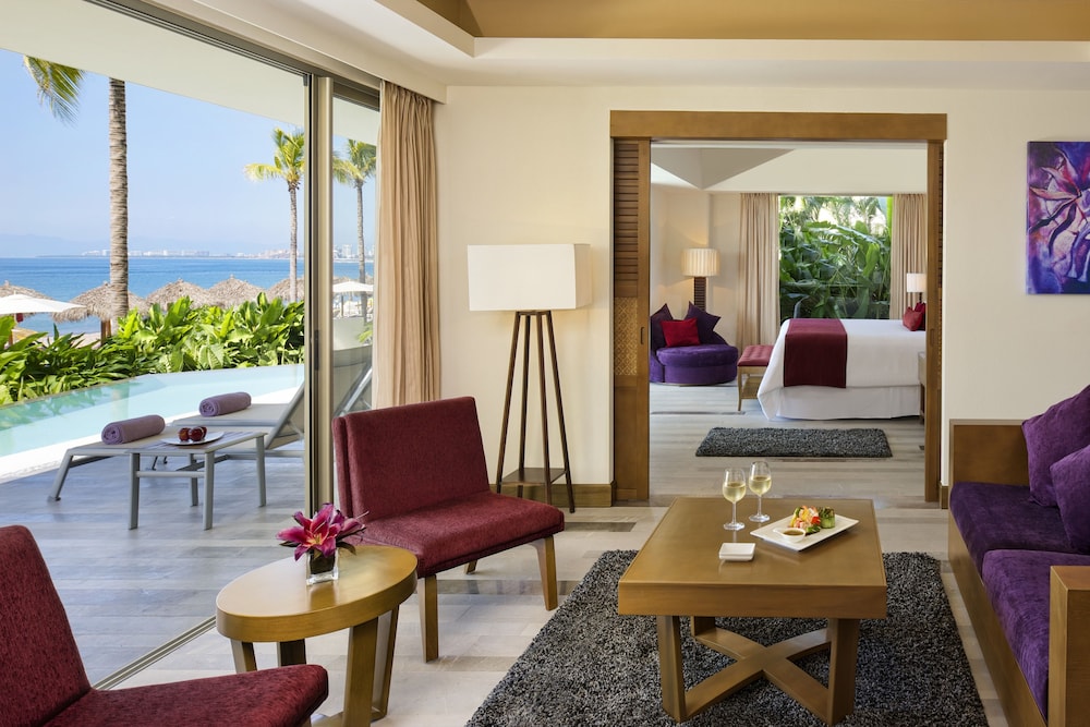Suite Master Preferred Club con Acceso Directo a la Piscina y Vistas al Jardín del hotel Secrets Vallarta Bay Puerto Vallarta - Adults Only - All Inclusive