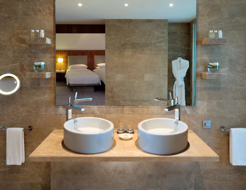 Habitación Deluxe, 2 camas individuales del hotel Andaz Capital Gate Abu Dhabi – A Concept By Hyatt. Foto 4