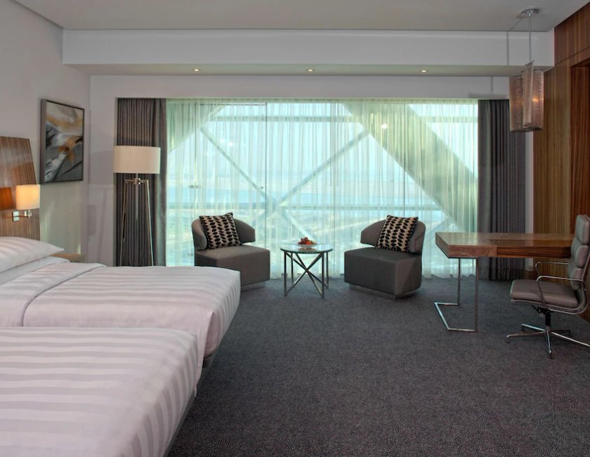 Habitación Familiar del hotel Andaz Capital Gate Abu Dhabi – A Concept By Hyatt. Foto 1