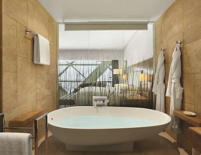 Habitación Familiar del hotel Andaz Capital Gate Abu Dhabi – A Concept By Hyatt. Foto 9
